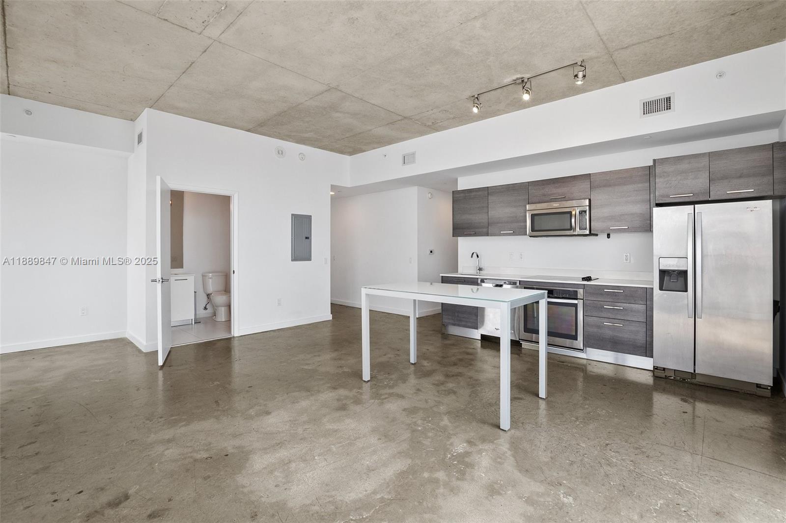 151 SE 1st St # 3511, Miami Unit: 3511