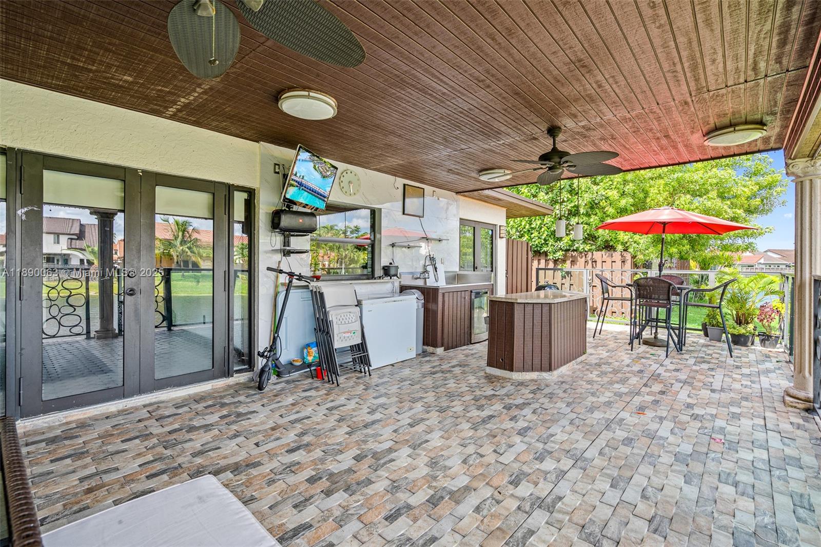 12725 SW 66th Terr Dr
