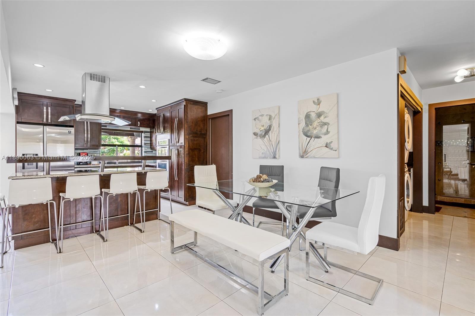 12725 SW 66th Terr Dr