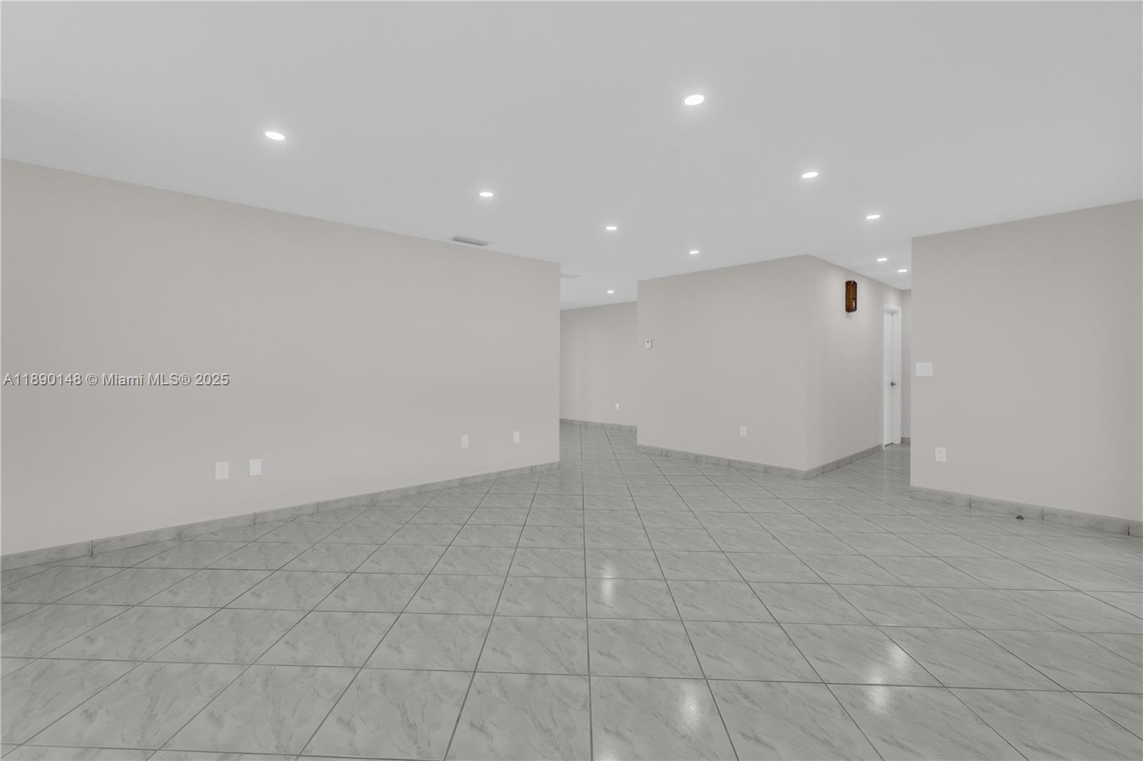 631 SW 102nd Ave