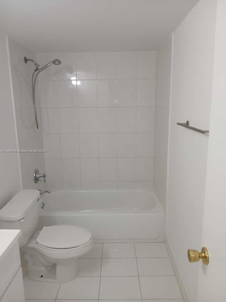 8405 NW 8th St # 311