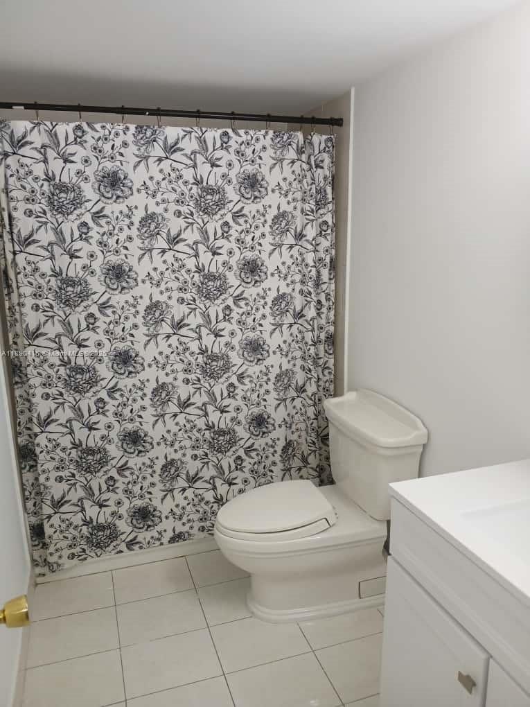 8405 NW 8th St # 311