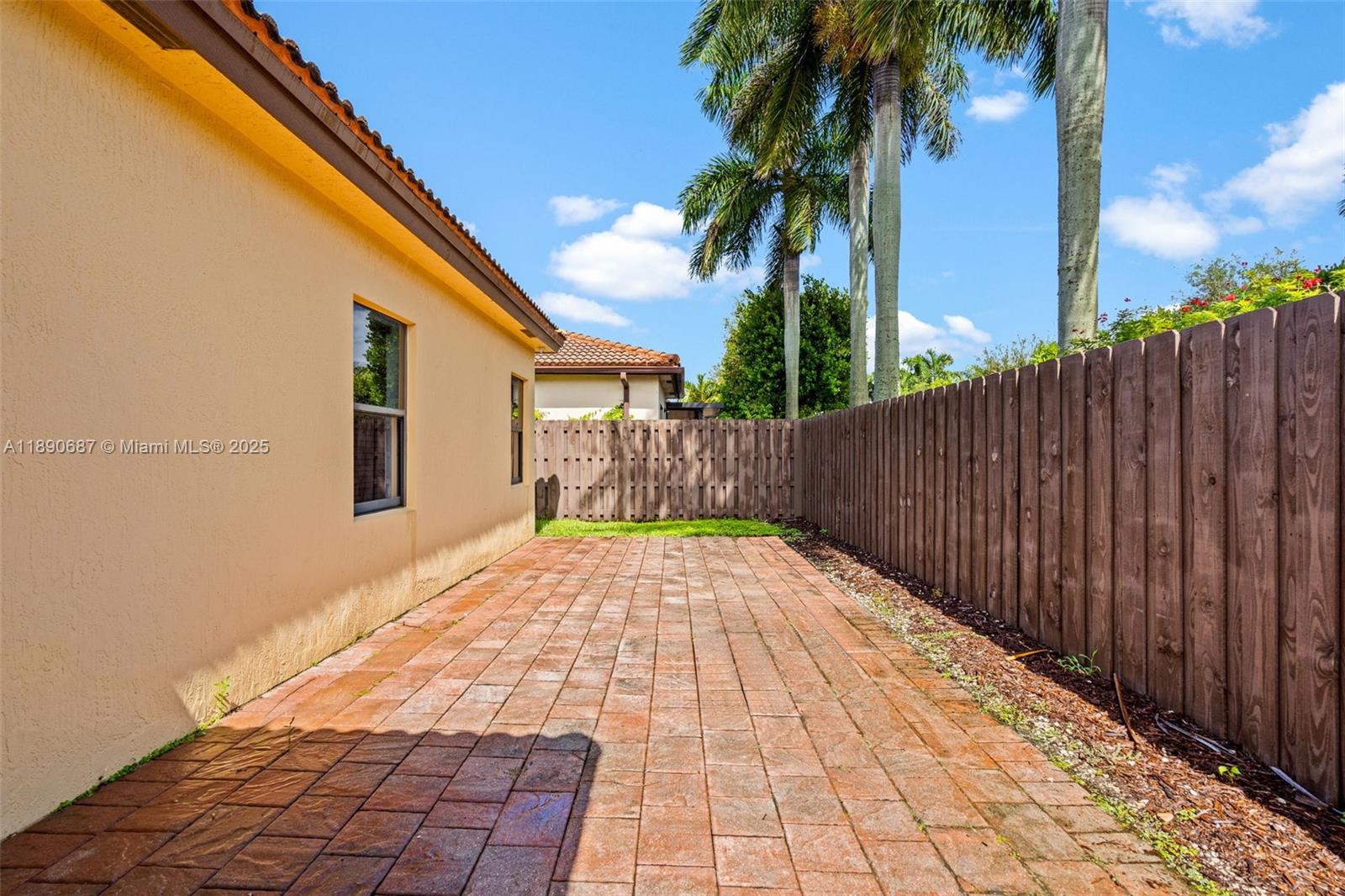 149 SE 36th Pl