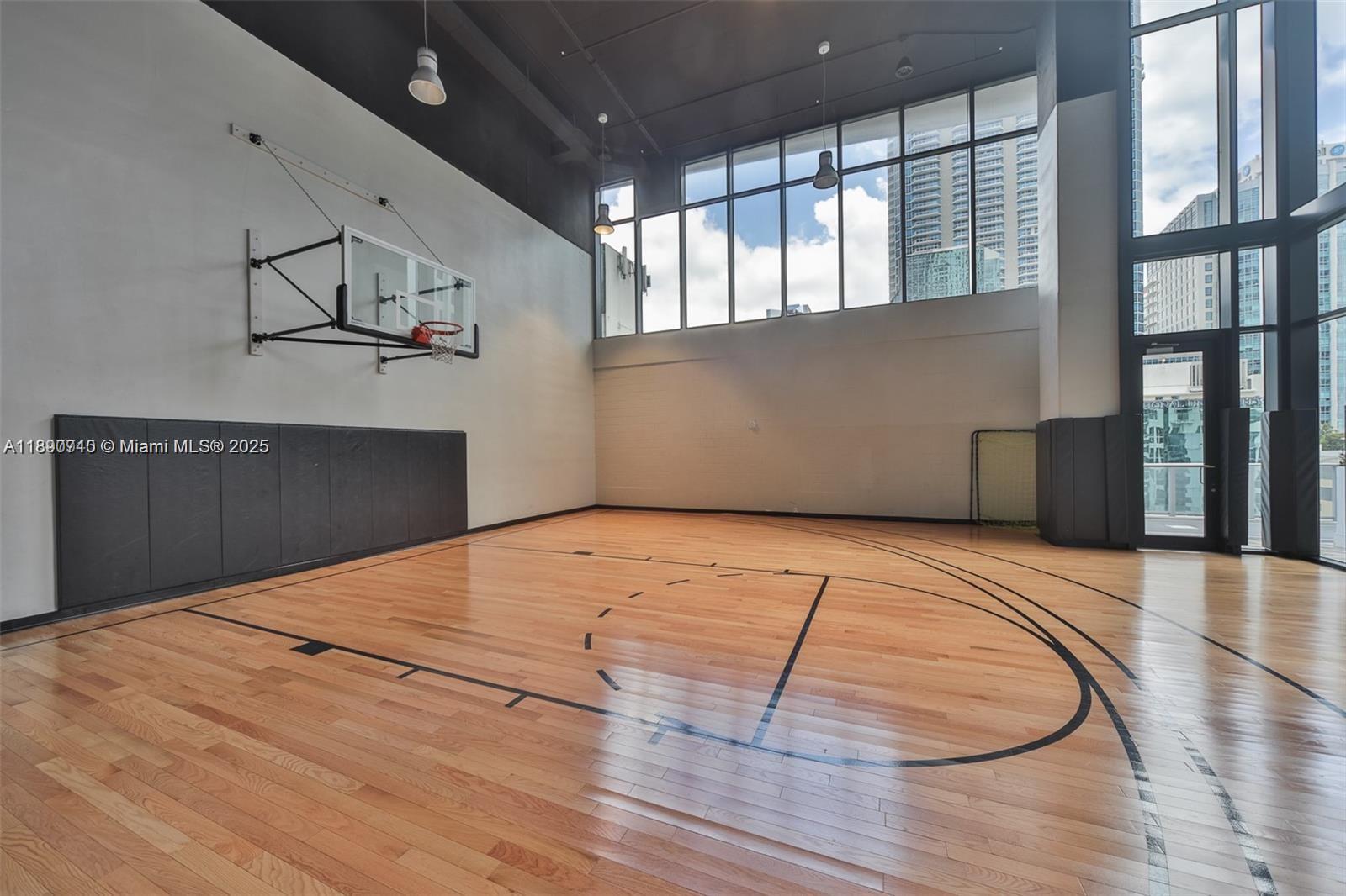 1010 Brickell Ave # 4009