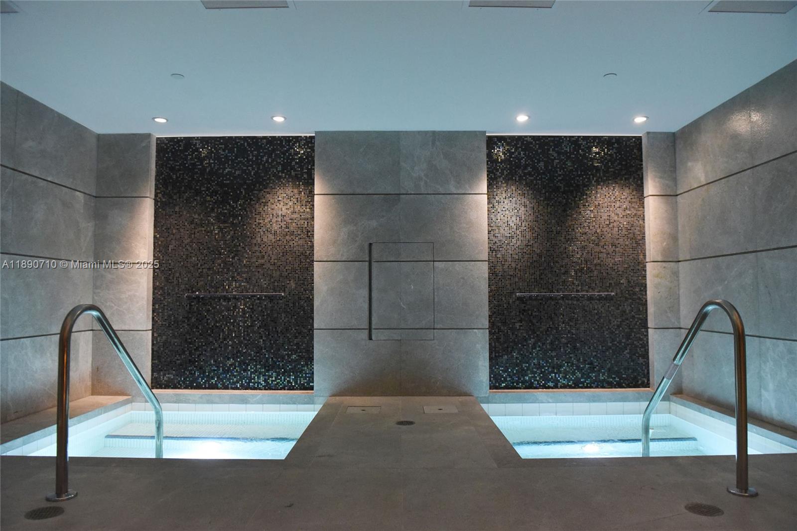 1010 Brickell Ave # 4009