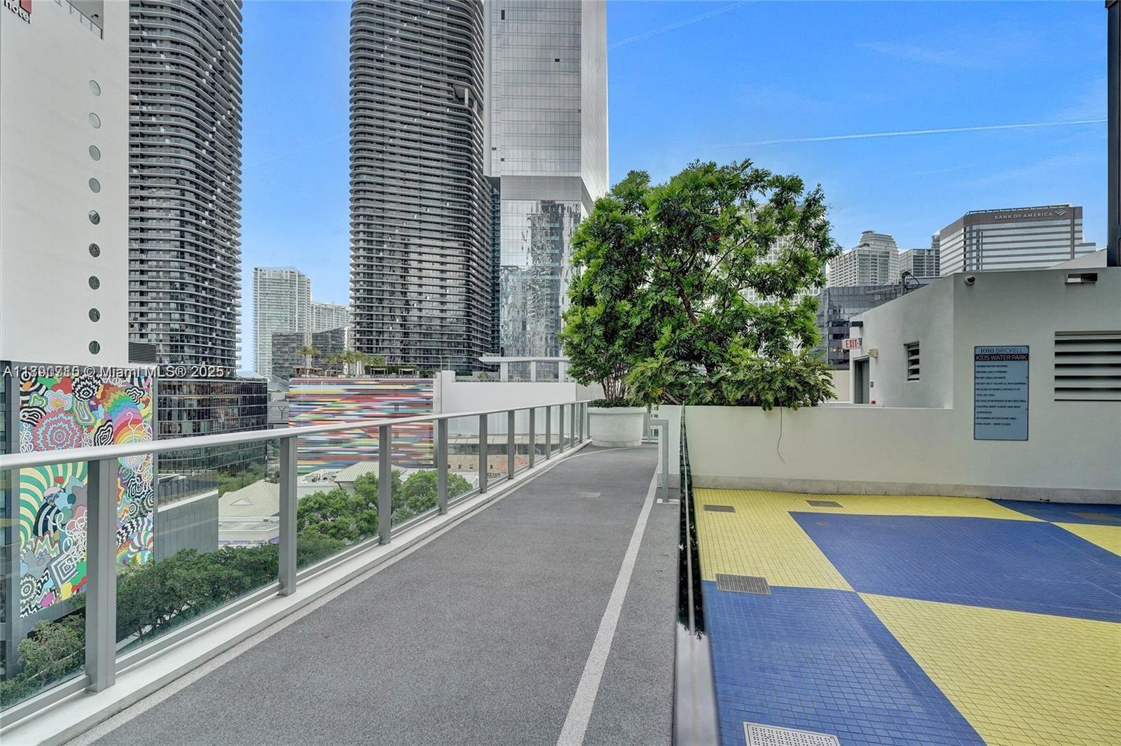 1010 Brickell Ave # 4009