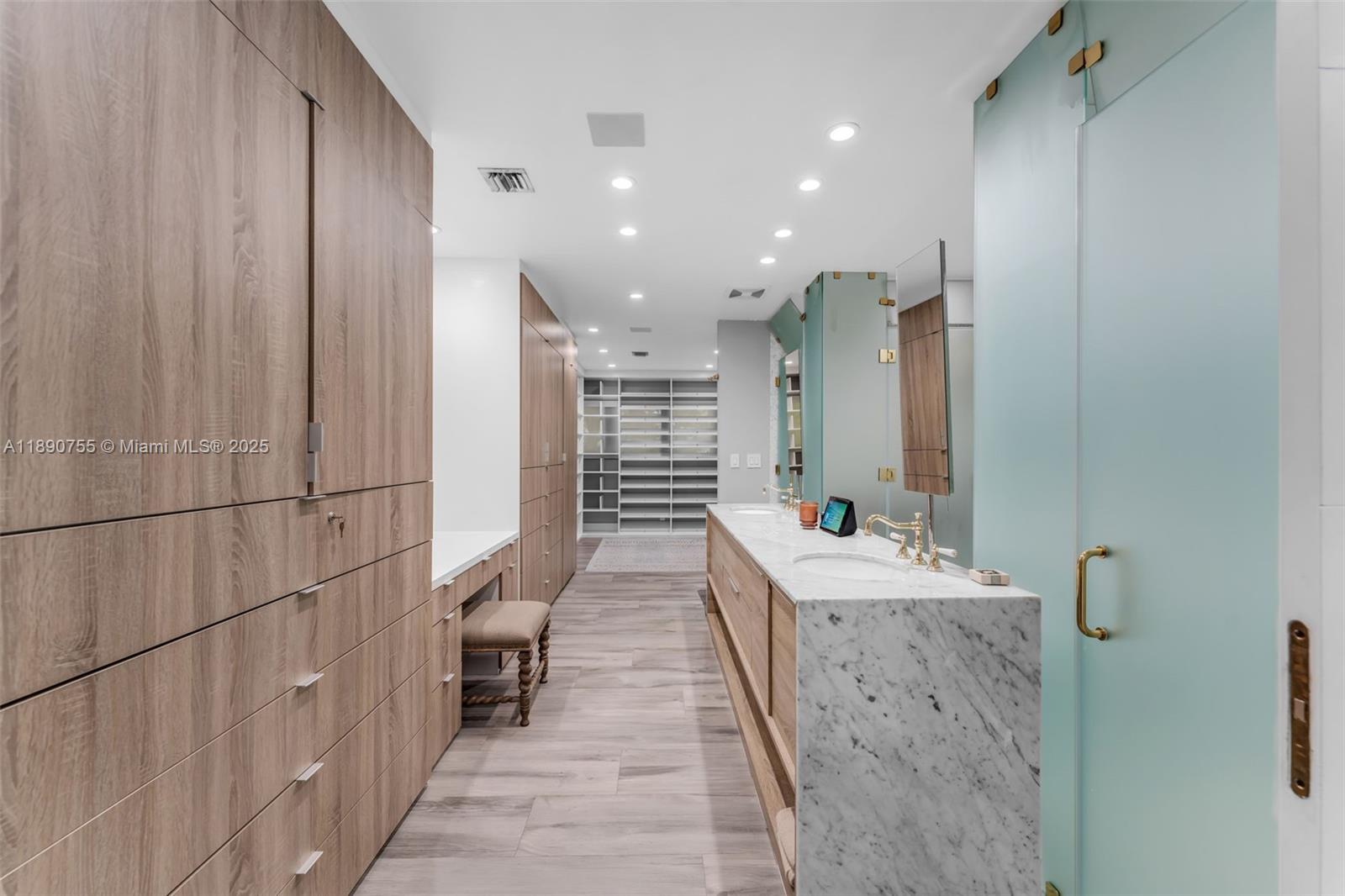 40 S Prospect Dr