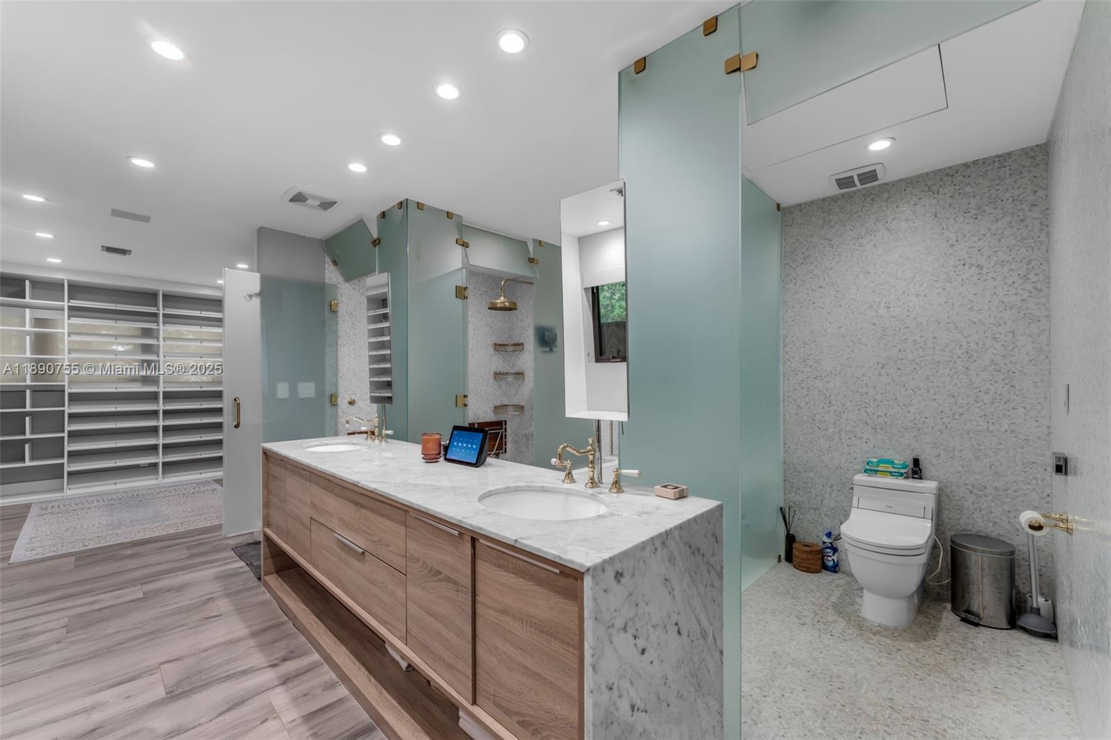 40 S Prospect Dr
