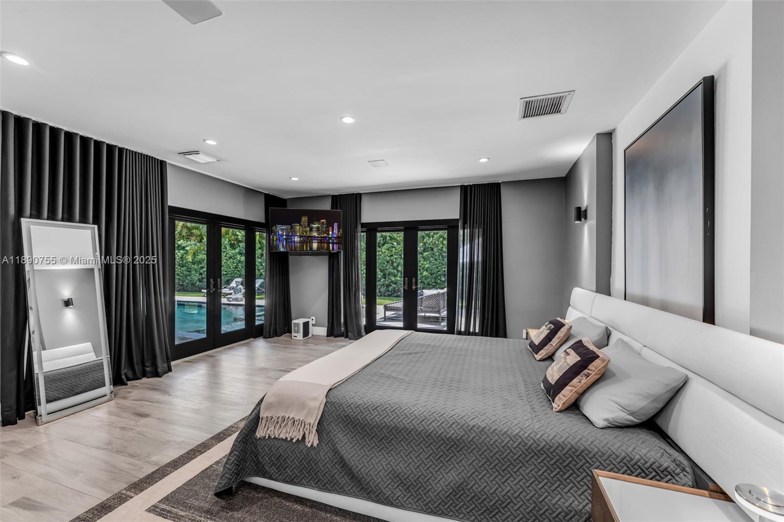 40 S Prospect Dr