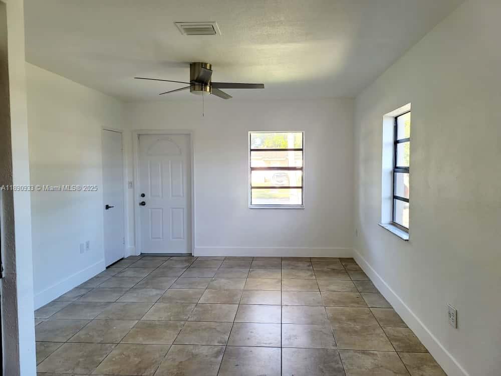 15401 NW 27 Pl, Miami Gardens