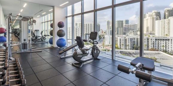 1300 Brickell Bay Dr # 2206