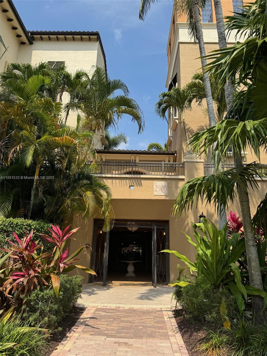 2900 NW 125th Ave # 325 Unit: 3-325