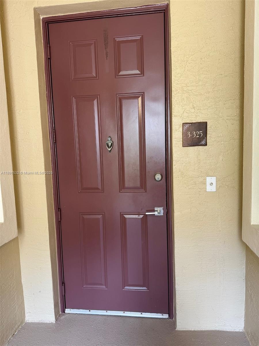2900 NW 125th Ave # 325 Unit: 3-325