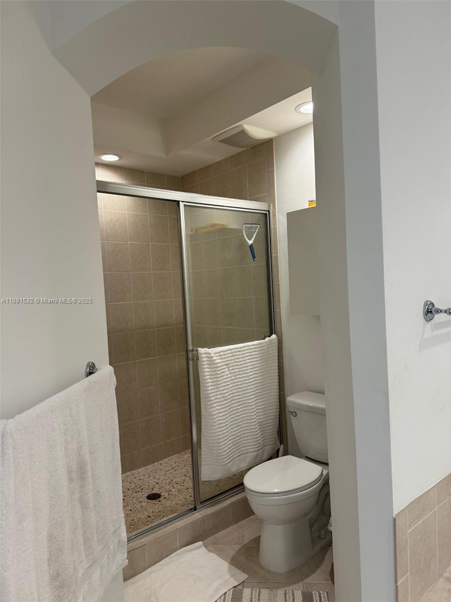 2900 NW 125th Ave # 325 Unit: 3-325