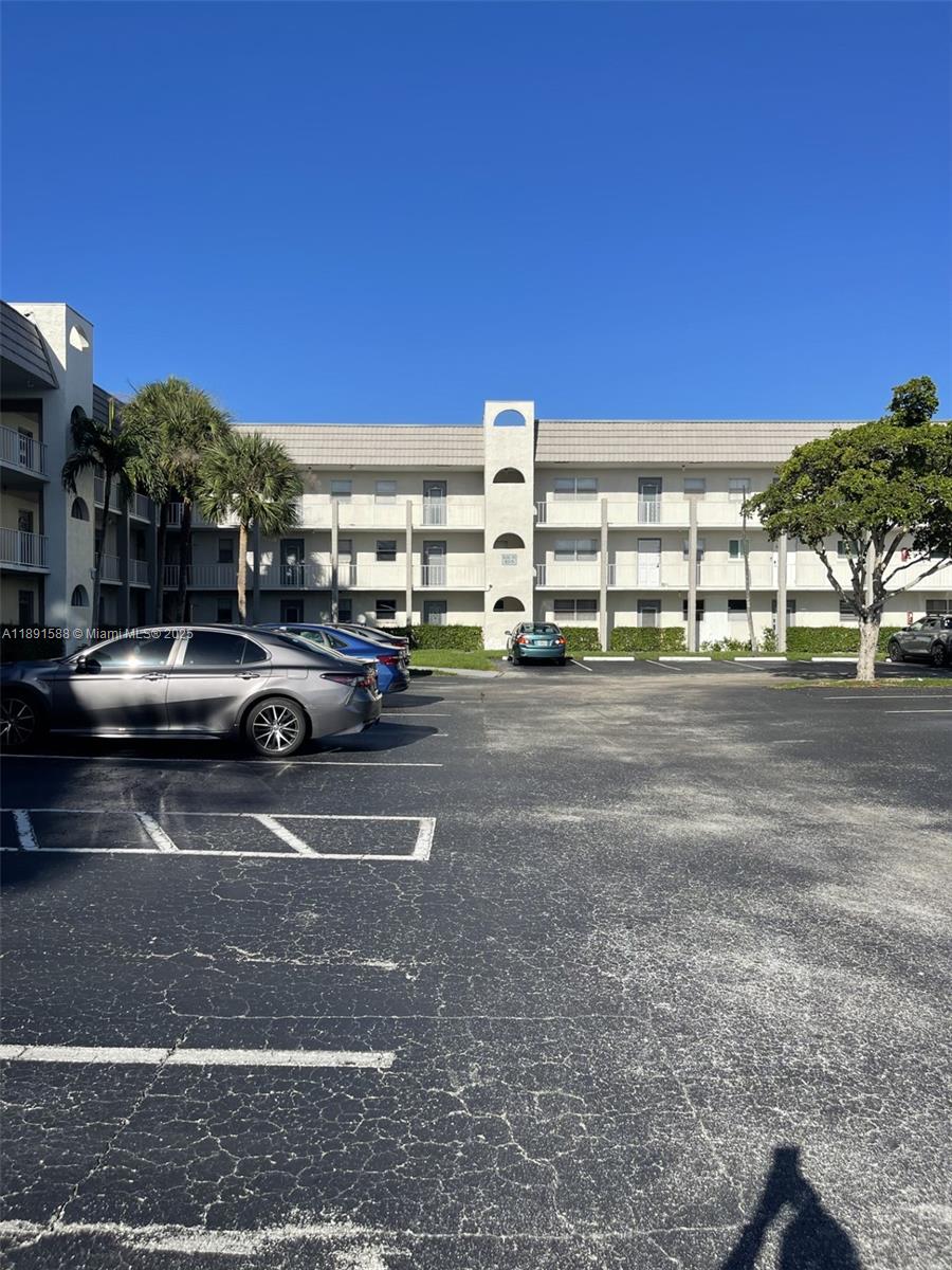 8515 Sunrise Lakes Blvd Unit: 103