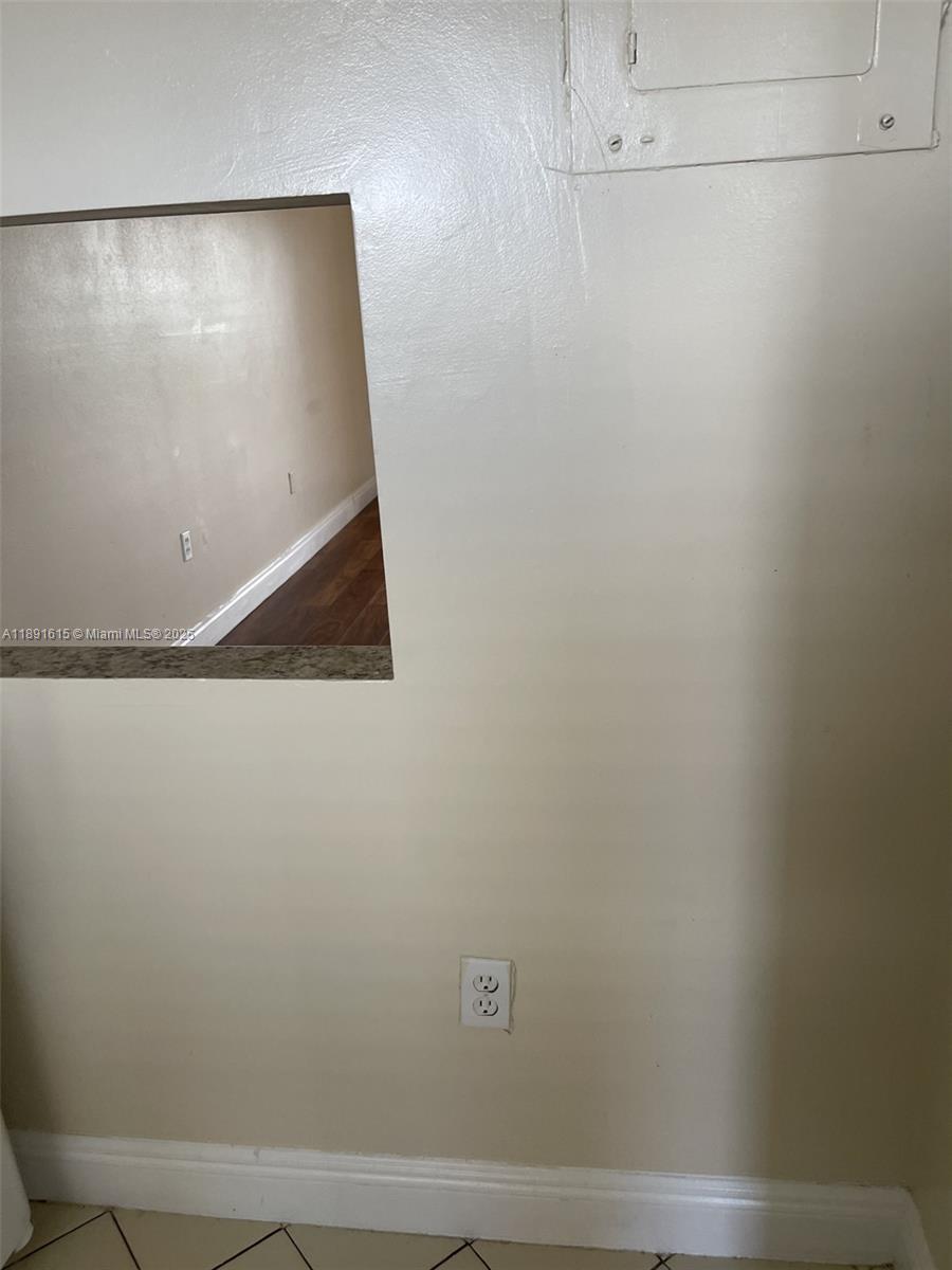 8285 Sunrise Lakes Blvd Unit: 310