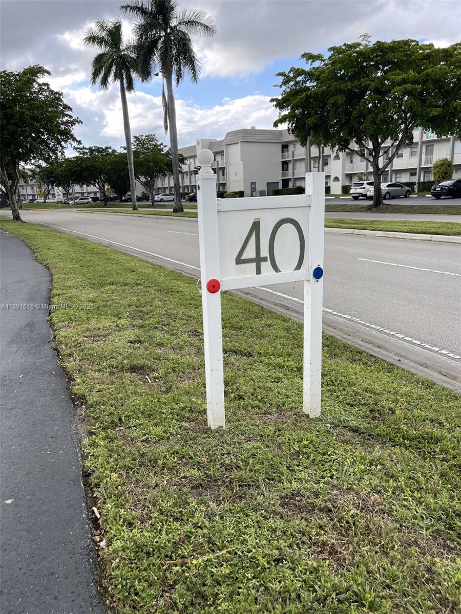 8285 Sunrise Lakes Blvd Unit: 310