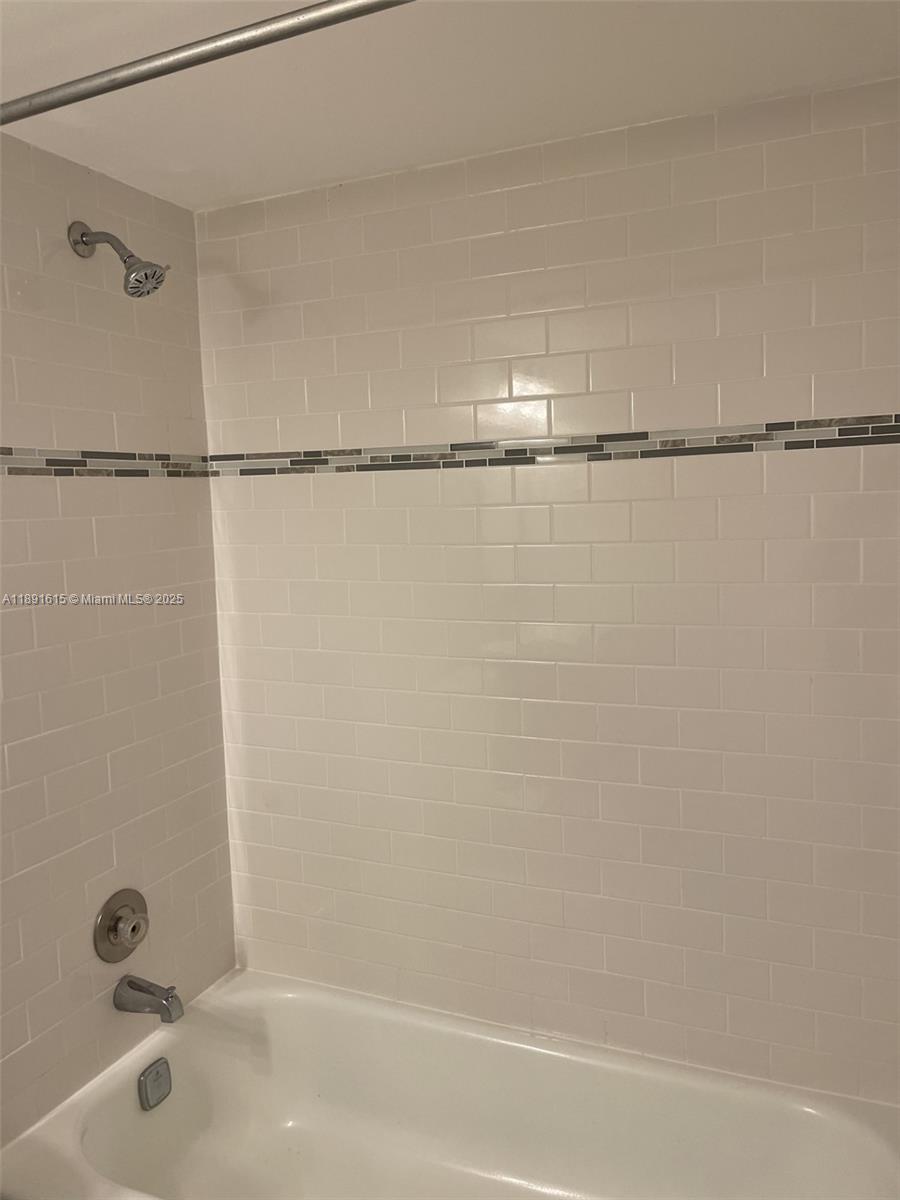 8285 Sunrise Lakes Blvd Unit: 310
