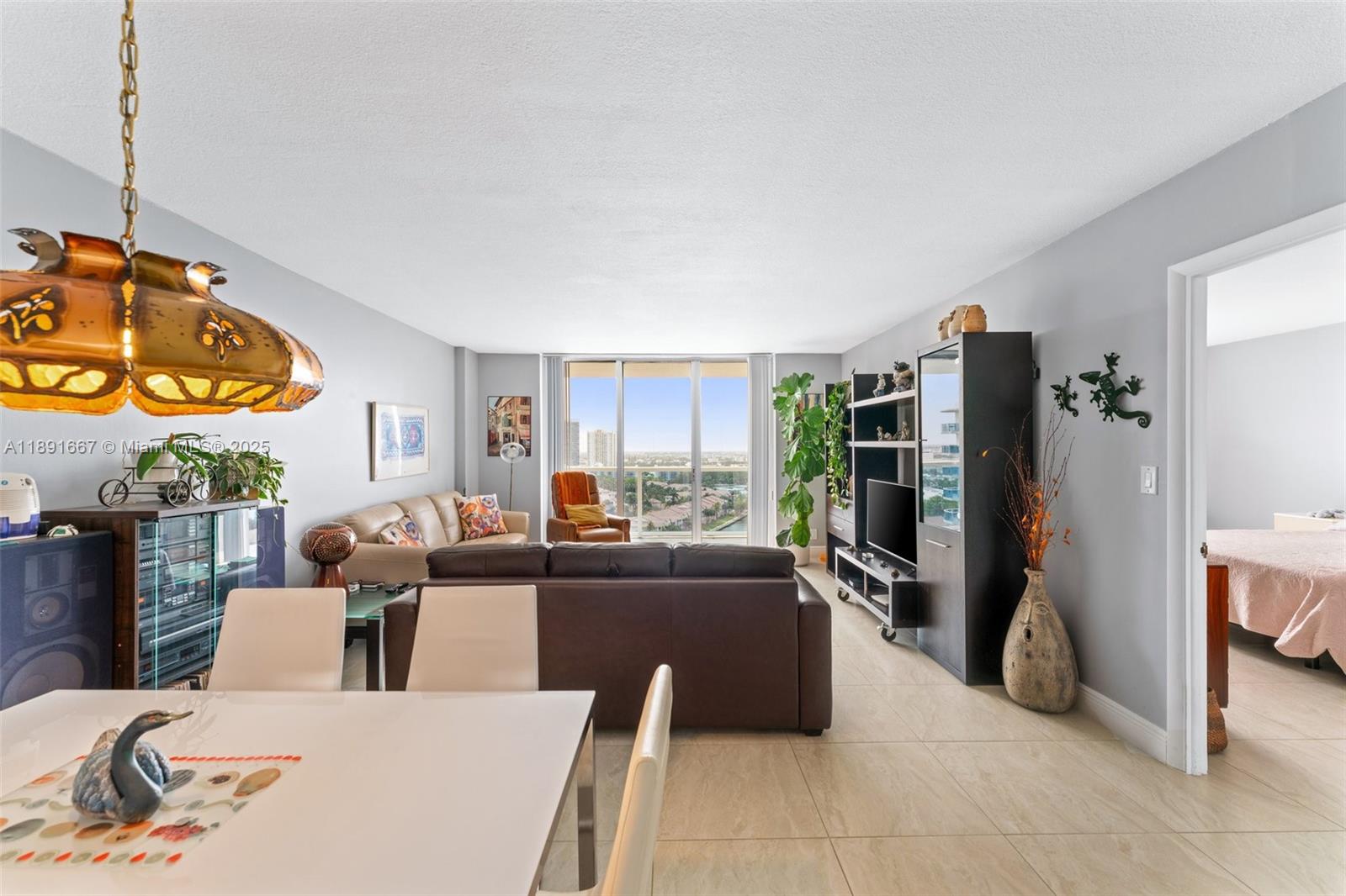 3800 S Ocean Dr # 1722