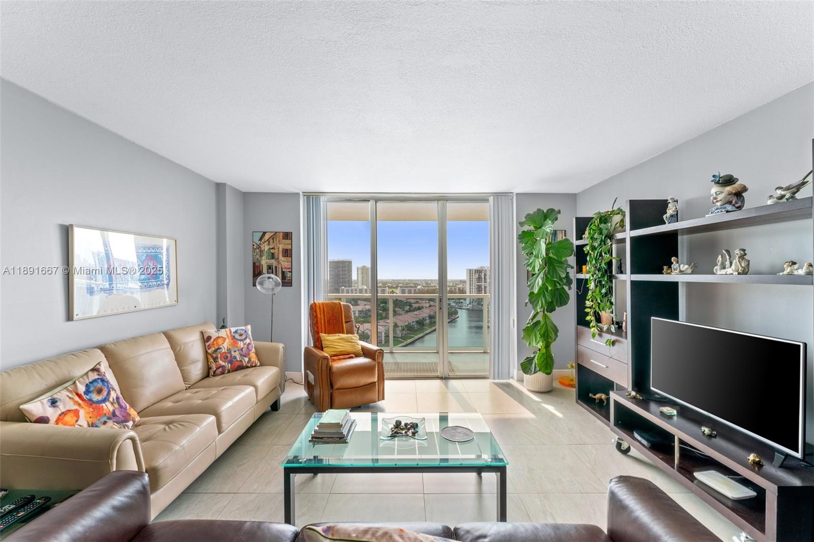 3800 S Ocean Dr # 1722