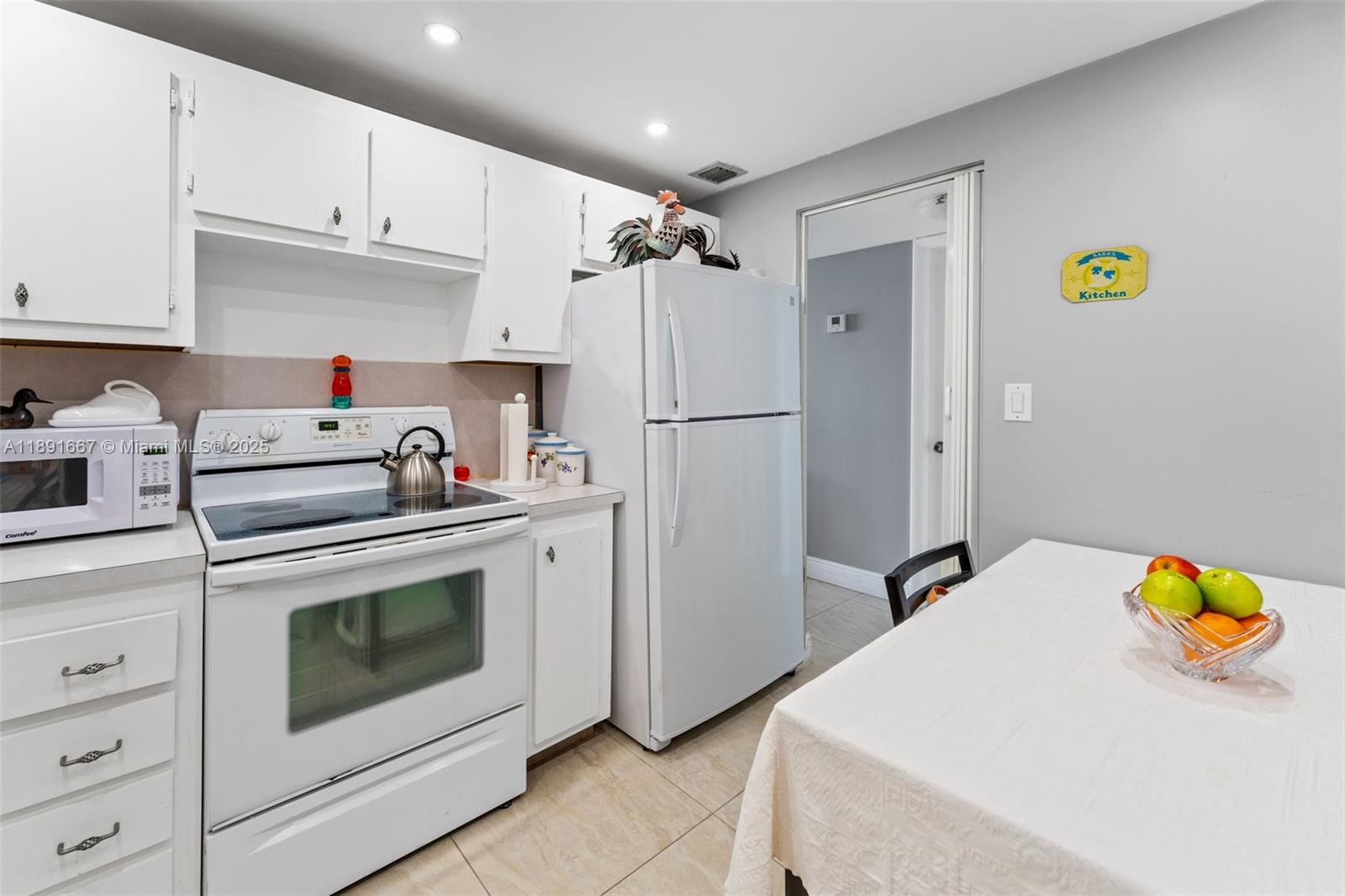 3800 S Ocean Dr # 1722