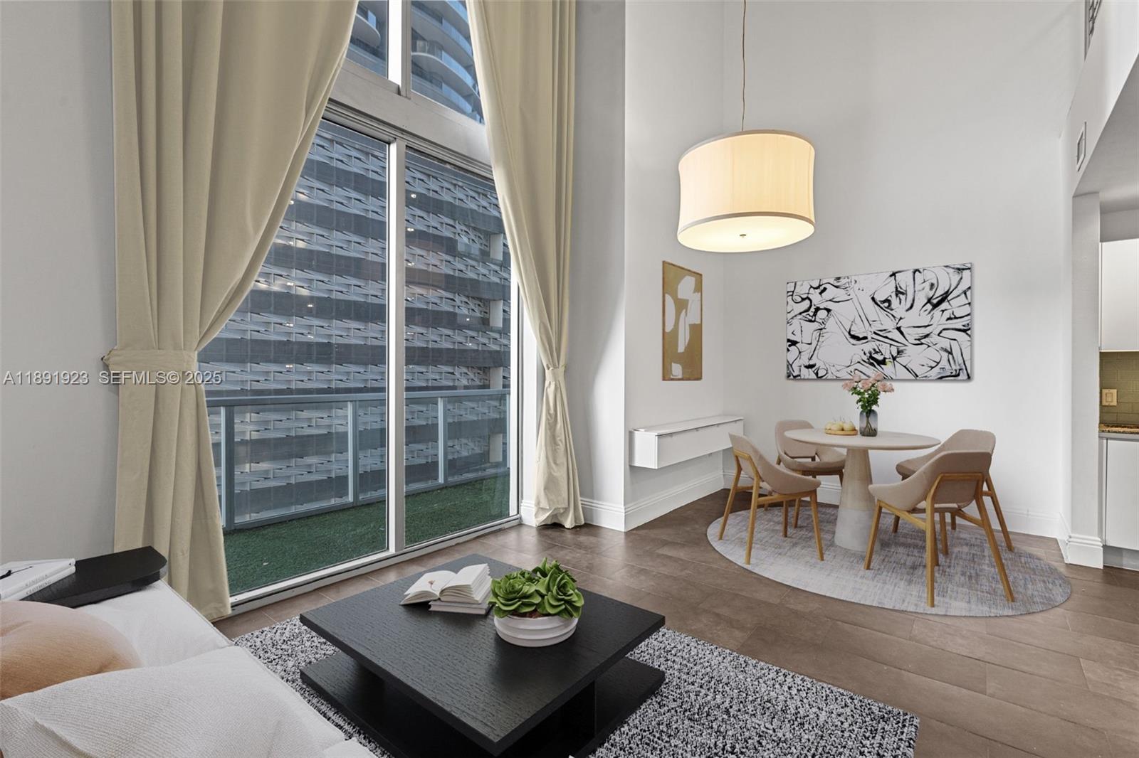 1050 Brickell Ave # 1006