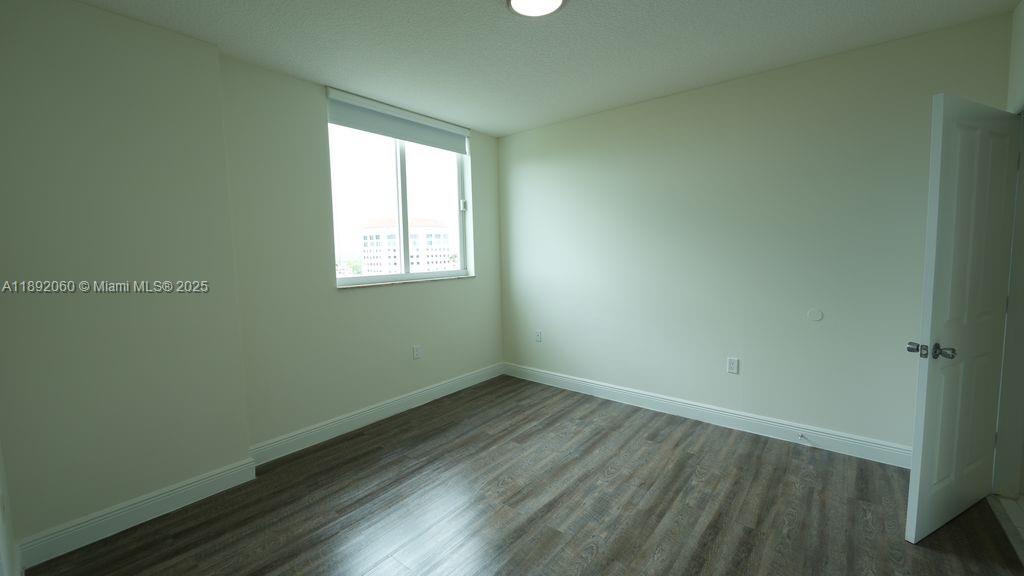987 SW 37th Ave # 610