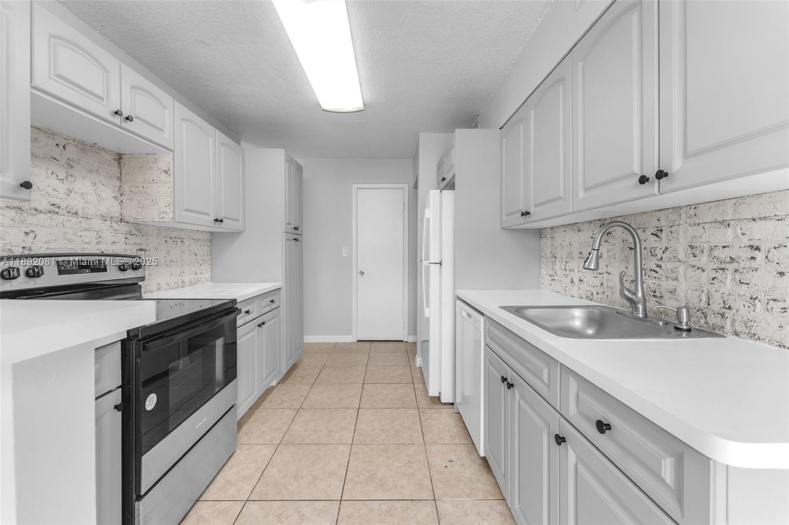 15805 SW 91st Ct # D