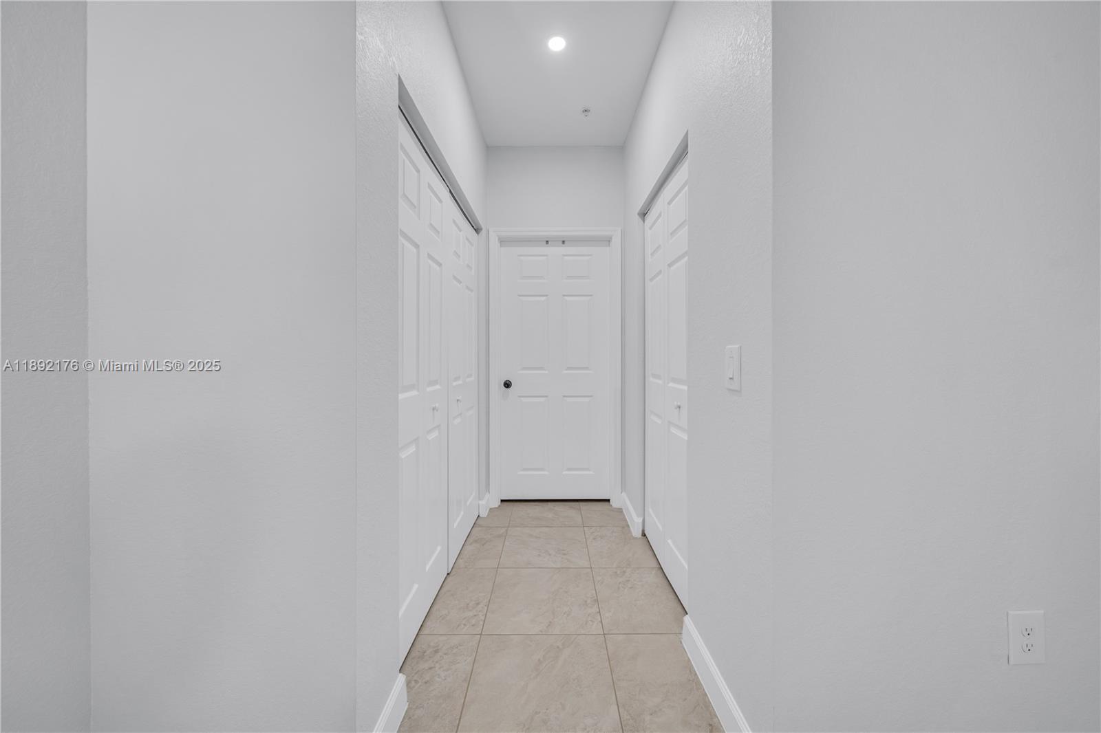 290 NW 109th Ave # 103