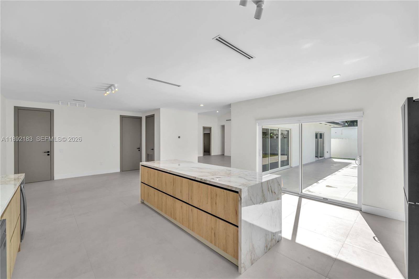 1200 SW 23rd Ct