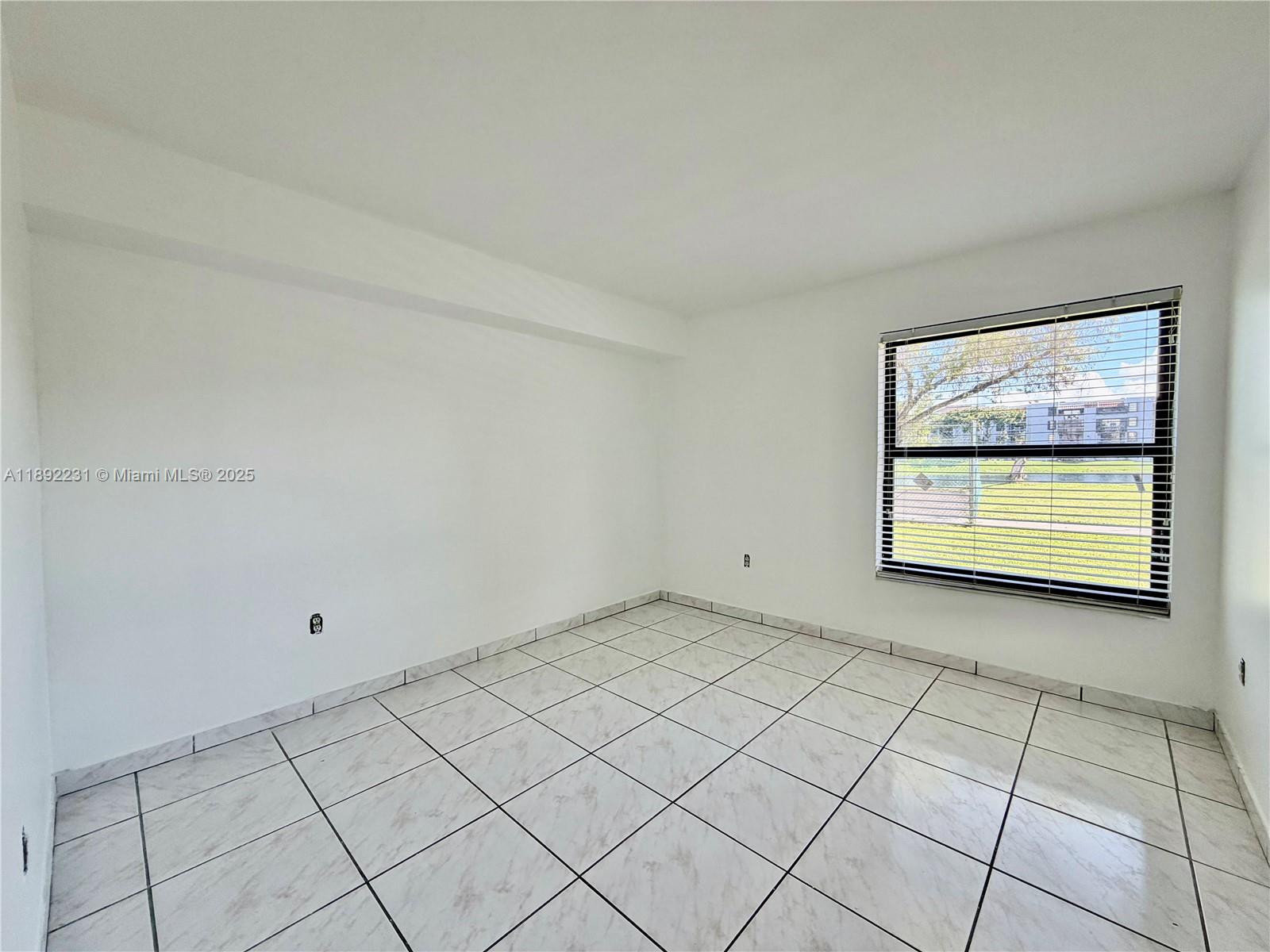 1300 SW 122nd Ave # 2 Unit: 118-2