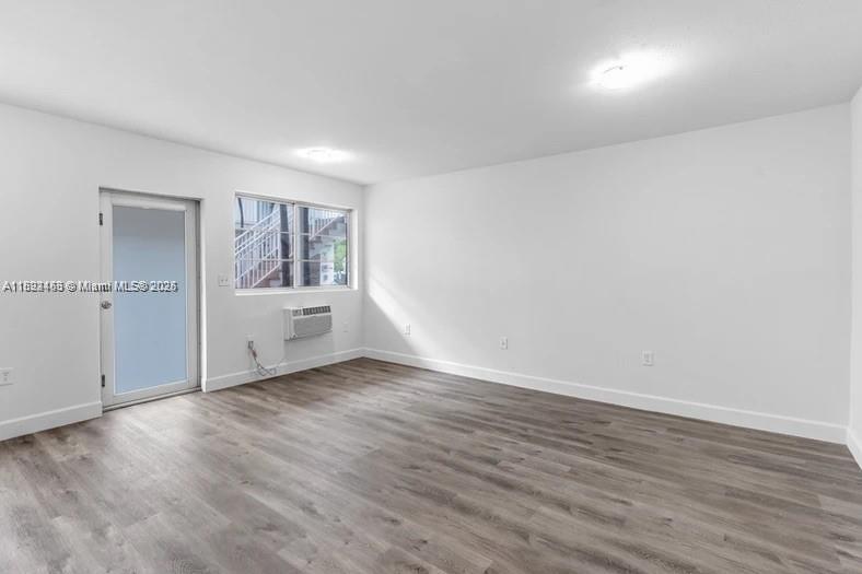 7930 Tatum Waterway Dr # S3