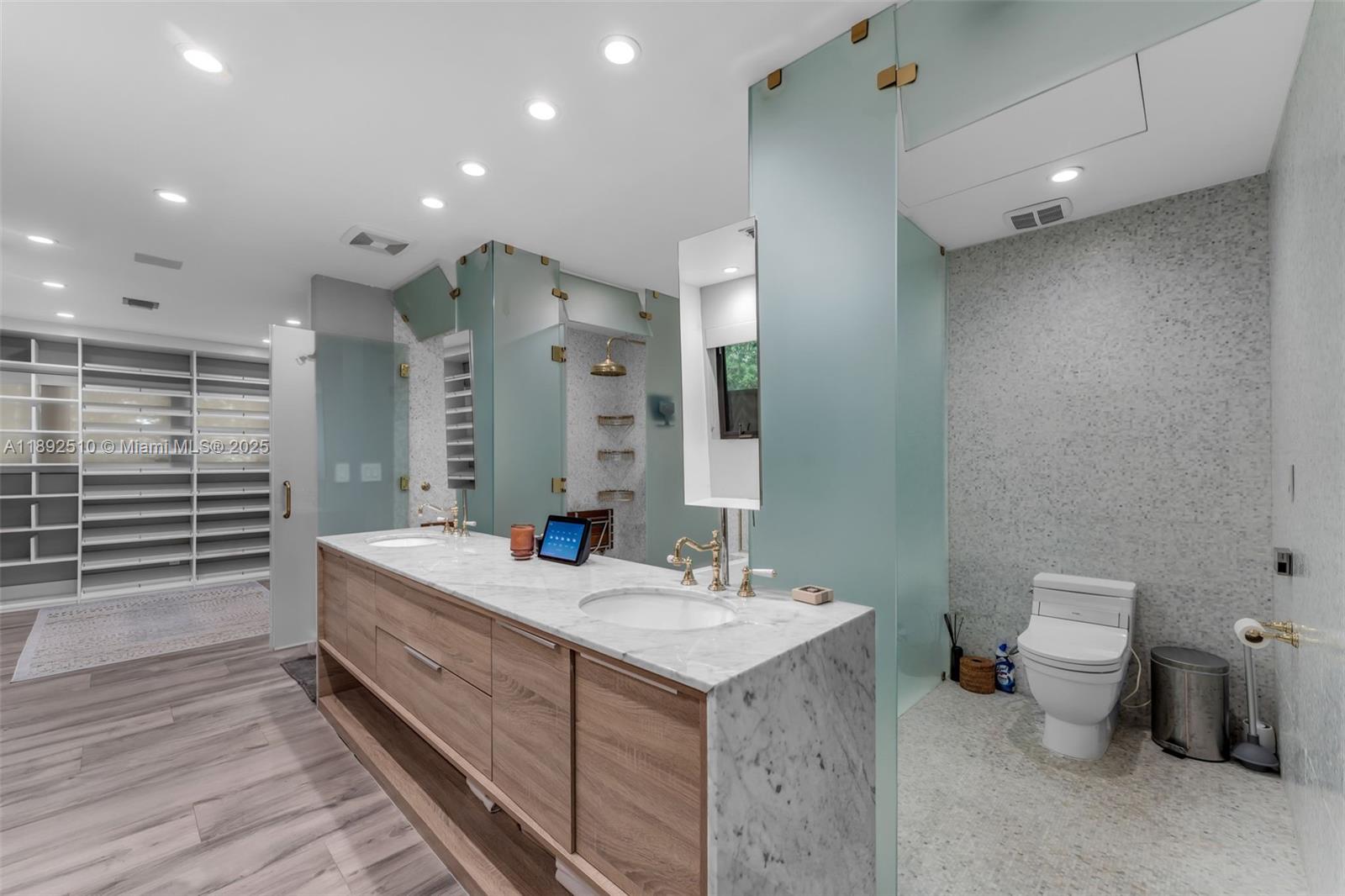 40 S Prospect Dr
