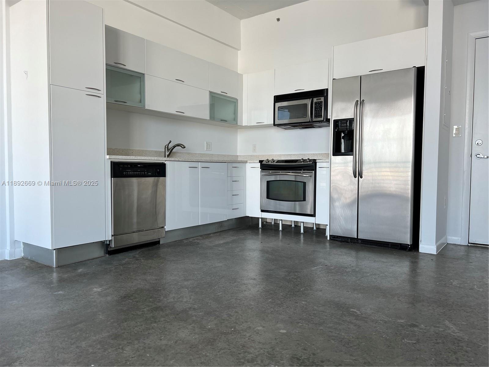 133 NE 2nd Ave # 1205