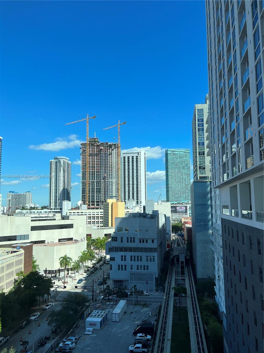 133 NE 2nd Ave # 1205