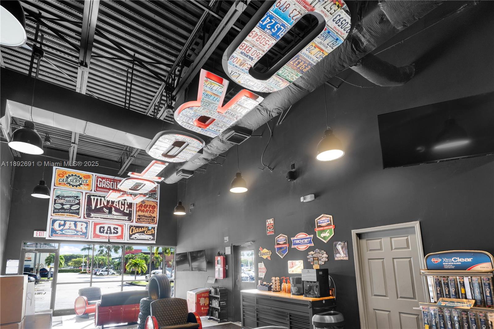 2090 NW 107th Ave