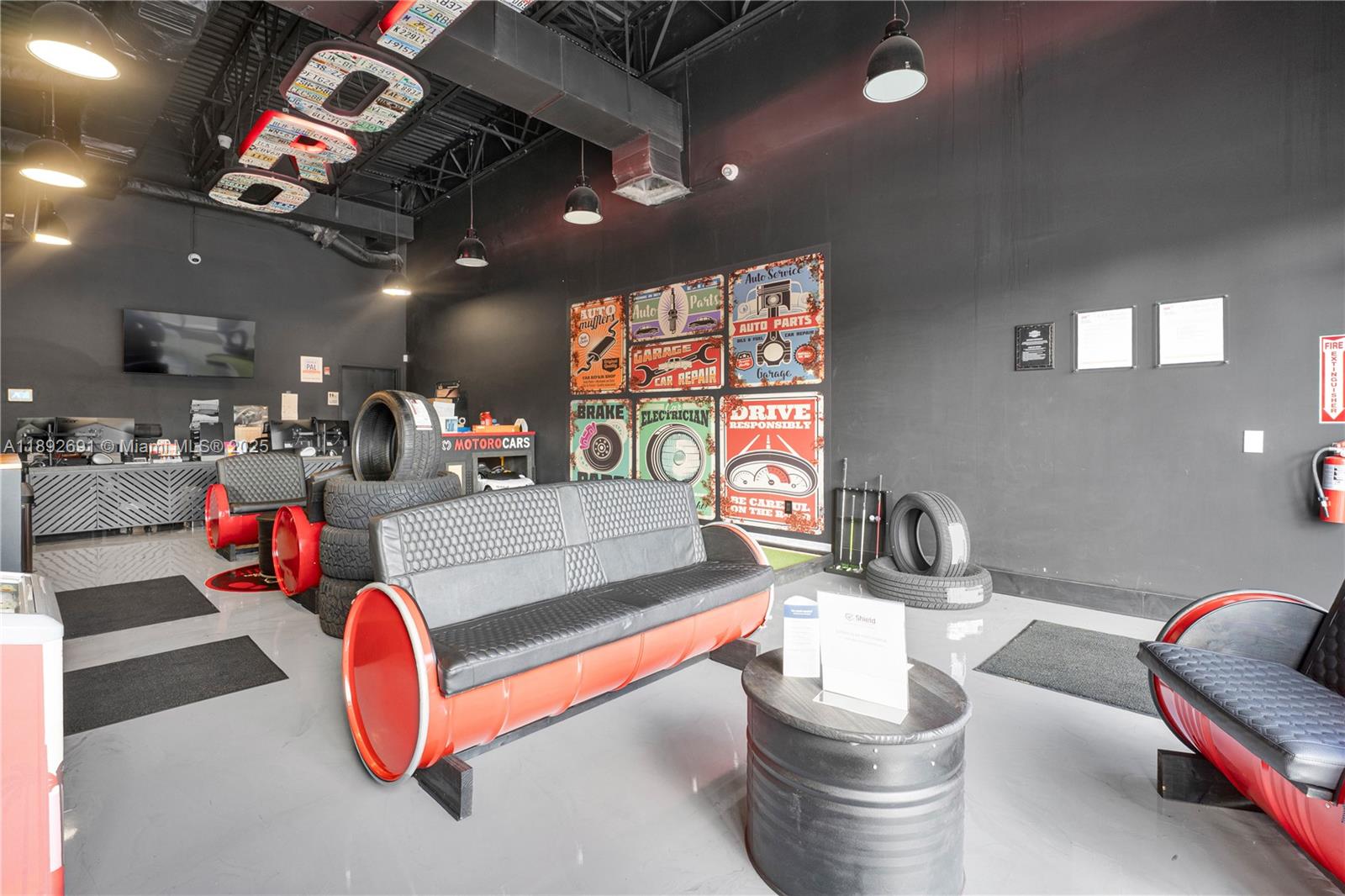2090 NW 107th Ave