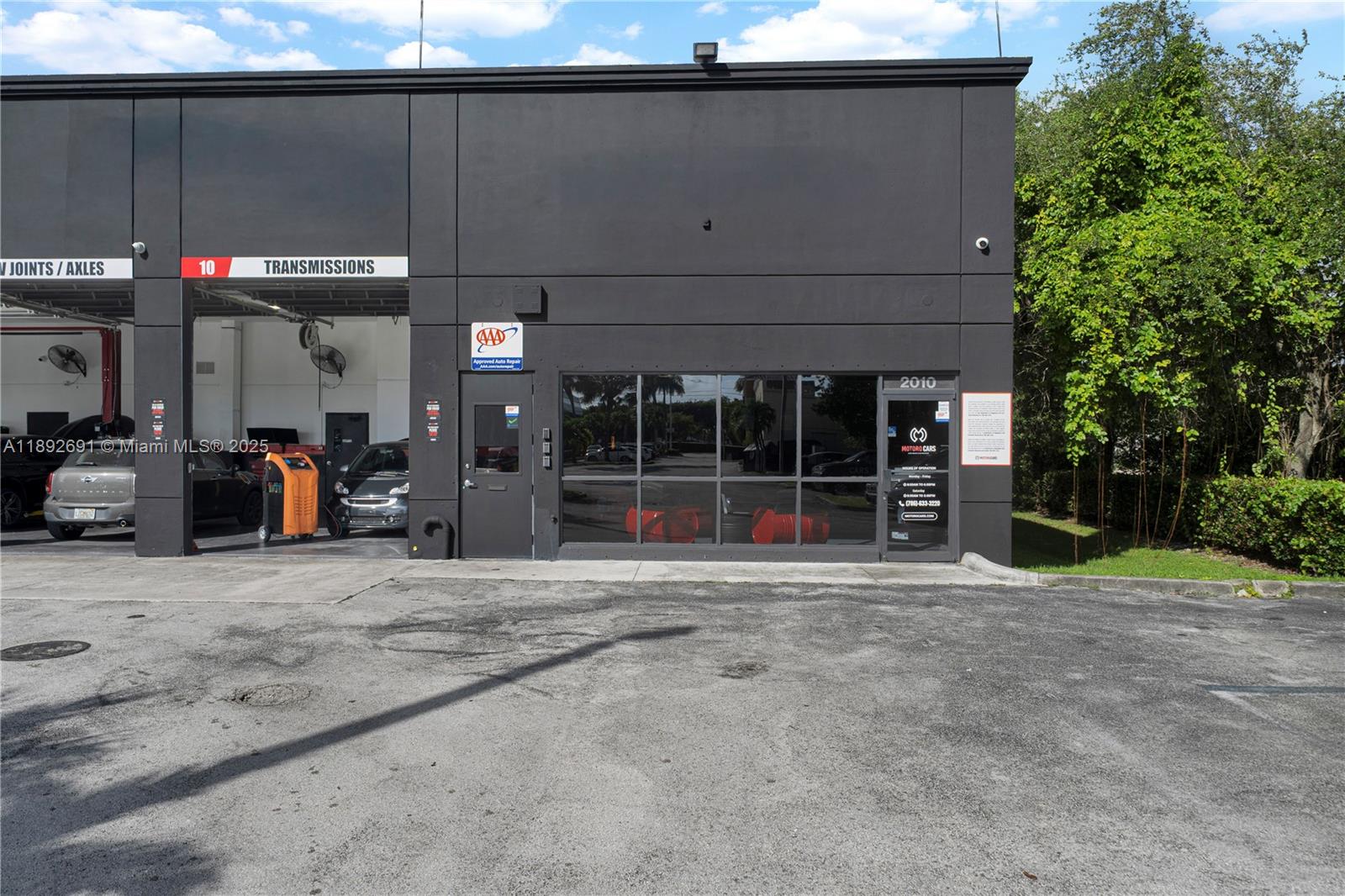 2090 NW 107th Ave