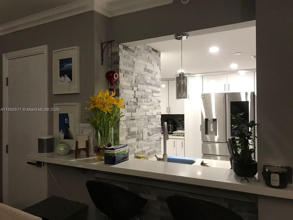 555 NE 15th St # 12J