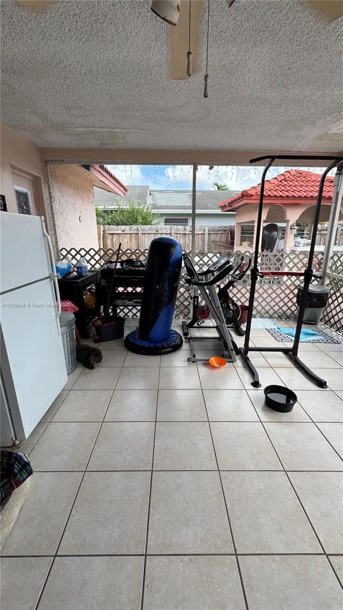 4390 NW 4th Ct