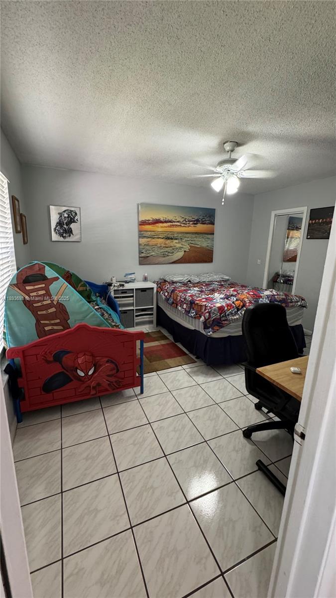 4390 NW 4th Ct