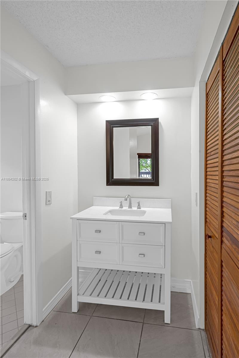 15070 SW 49th Ln # 106 Unit: A-106