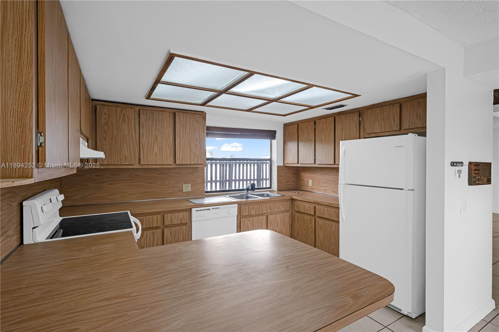 15070 SW 49th Ln # 106 Unit: A-106