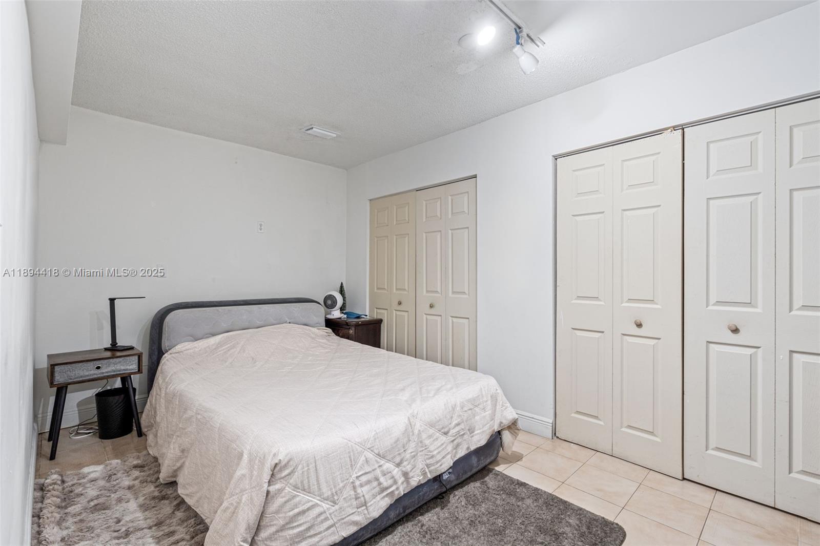 13 NW 108th Ct