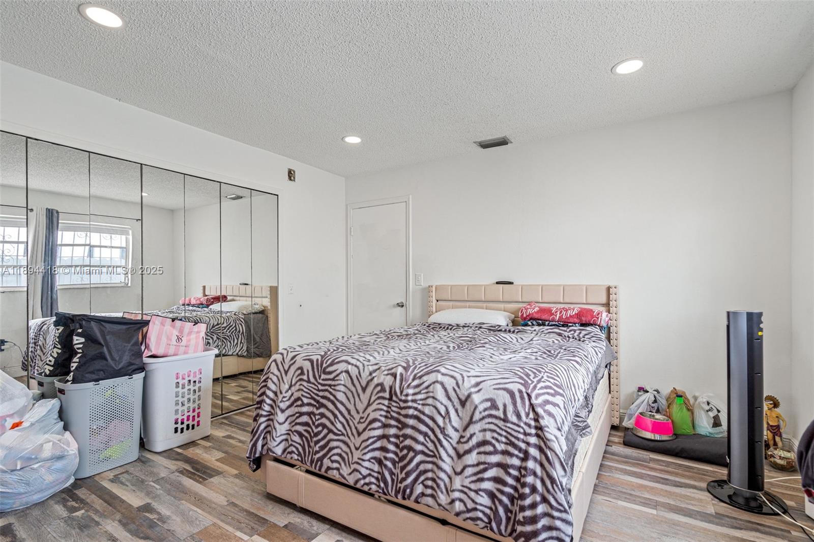 13 NW 108th Ct