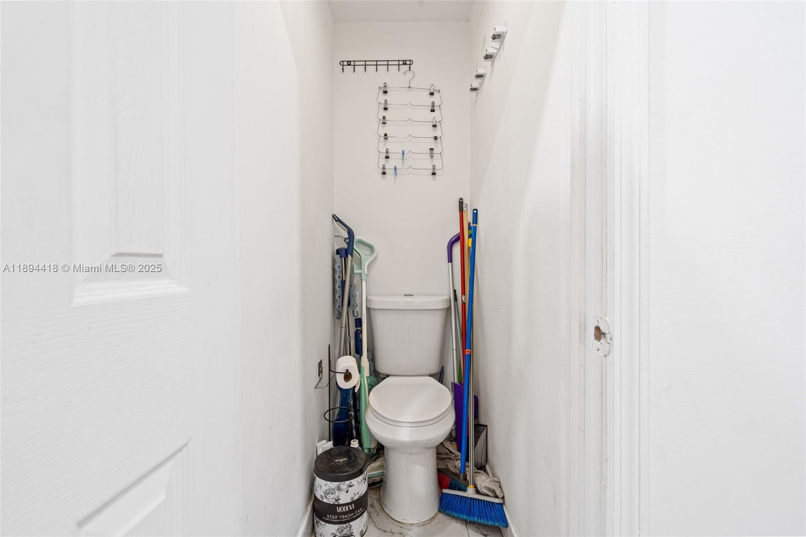 13 NW 108th Ct