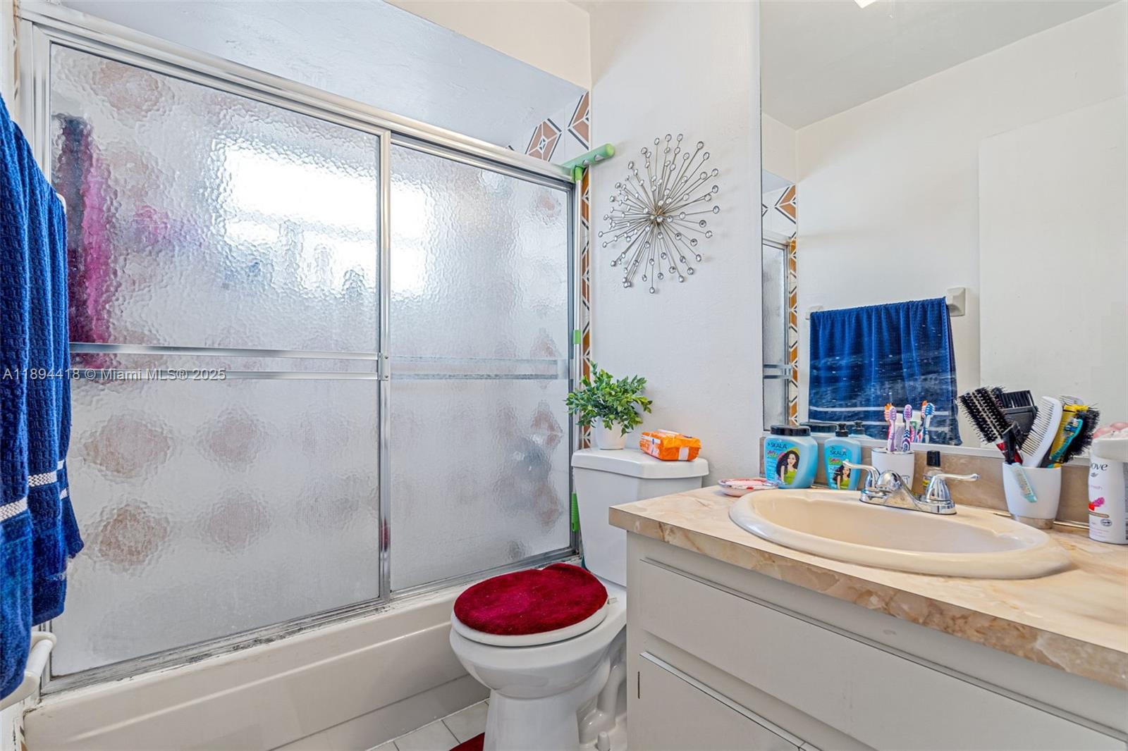 13 NW 108th Ct