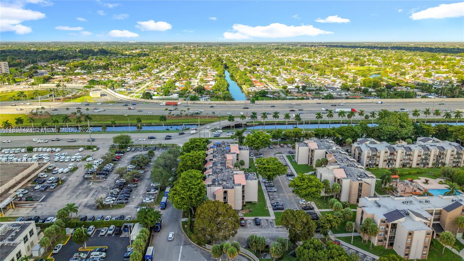 3611 SW 117th Ave # 207 Unit: 10-207