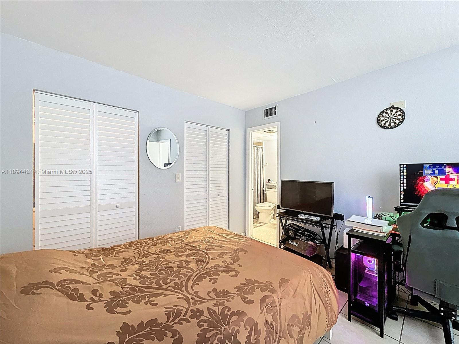 3611 SW 117th Ave # 207 Unit: 10-207