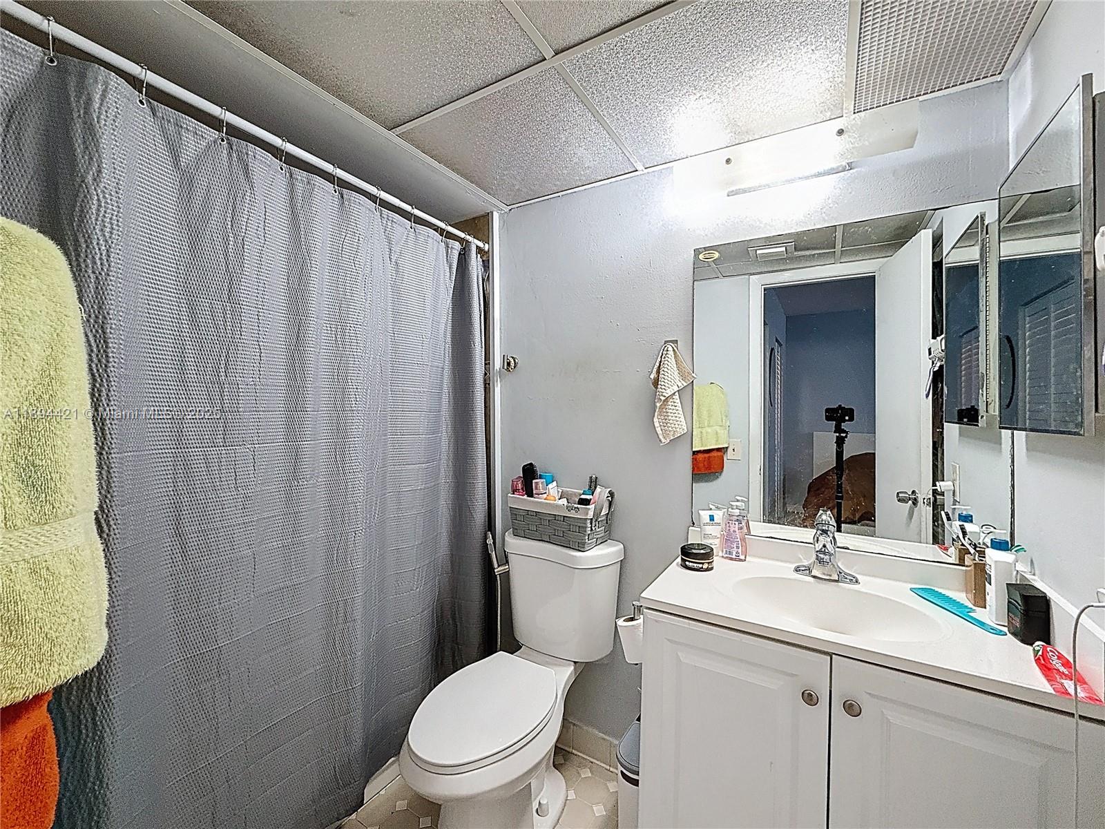 3611 SW 117th Ave # 207 Unit: 10-207